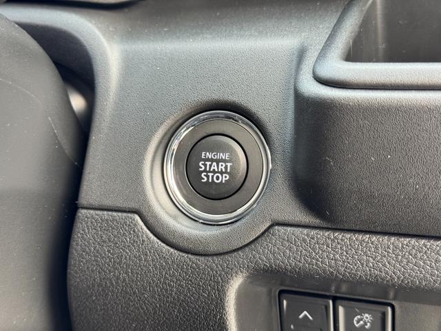 ソリオバンディット ＨＹＢＲＩＤ　ＳＶ　５ＡＧＳ　全方位モニタ用カメラＰＫＧ　全方位モニター用カメラパッケージ　オートライト　電動スライドドア　プッシュスタート　シートヒーター　オートエアコン　スズキセーフティーサポート　衝突被害軽減システム　アイドリングストップ　横滑り防止（39枚目）