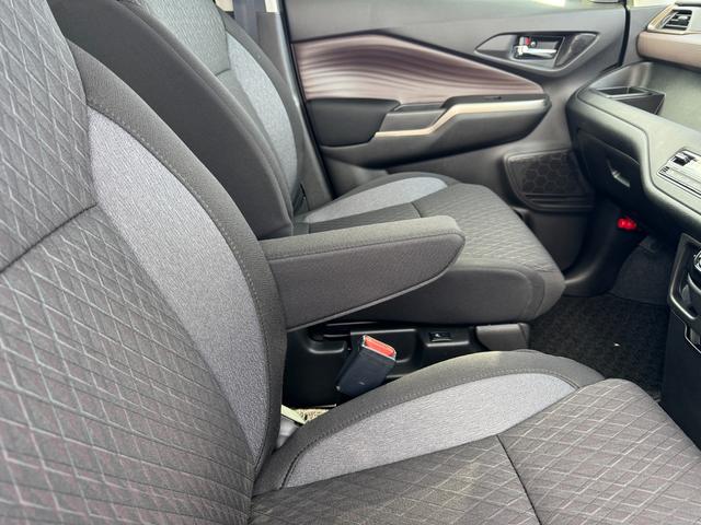 ソリオバンディット ＨＹＢＲＩＤ　ＳＶ　５ＡＧＳ　全方位モニタ用カメラＰＫＧ　全方位モニター用カメラパッケージ　オートライト　電動スライドドア　プッシュスタート　シートヒーター　オートエアコン　スズキセーフティーサポート　衝突被害軽減システム　アイドリングストップ　横滑り防止（49枚目）