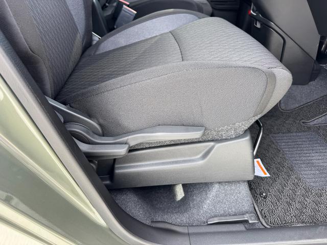 ソリオバンディット ＨＹＢＲＩＤ　ＳＶ　５ＡＧＳ　全方位モニタ用カメラＰＫＧ　全方位モニター用カメラパッケージ　オートライト　電動スライドドア　プッシュスタート　シートヒーター　オートエアコン　スズキセーフティーサポート　衝突被害軽減システム　アイドリングストップ　横滑り防止（50枚目）