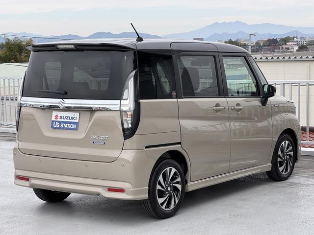 ソリオバンディット ＨＹＢＲＩＤ　ＭＶ　３型　ＤＳＢＳＩＩ／１０型メモリーナビ　デュアルセンサーブレーキサポートＩＩ　１０インチメモリーナビ　オートライト　Ｂｌｕｅｔｏｏｔｈ　電動スライドドア　電動パーキングブレーキ　プッシュスタート　シートヒーター　オートエアコン　禁煙車（7枚目）