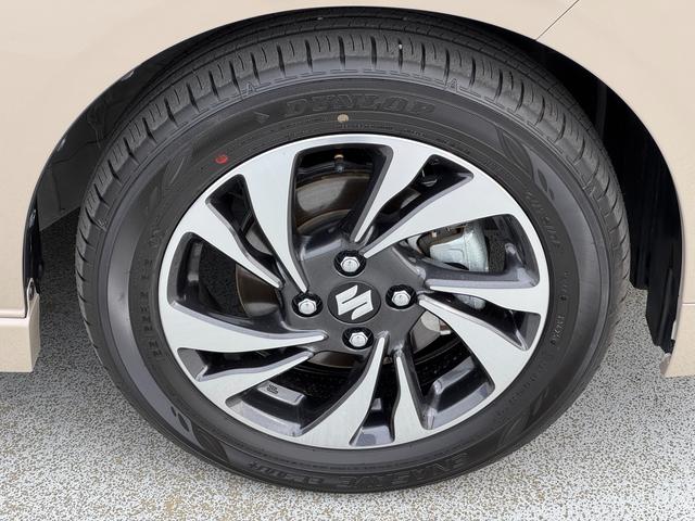 ソリオバンディット ＨＹＢＲＩＤ　ＭＶ　３型　ＤＳＢＳＩＩ／１０型メモリーナビ　デュアルセンサーブレーキサポートＩＩ　１０インチメモリーナビ　オートライト　Ｂｌｕｅｔｏｏｔｈ　電動スライドドア　電動パーキングブレーキ　プッシュスタート　シートヒーター　オートエアコン　禁煙車（13枚目）