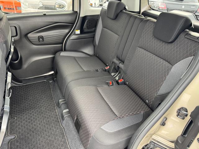 ソリオバンディット ＨＹＢＲＩＤ　ＭＶ　３型　ＤＳＢＳＩＩ／１０型メモリーナビ　デュアルセンサーブレーキサポートＩＩ　１０インチメモリーナビ　オートライト　Ｂｌｕｅｔｏｏｔｈ　電動スライドドア　電動パーキングブレーキ　プッシュスタート　シートヒーター　オートエアコン　禁煙車（49枚目）