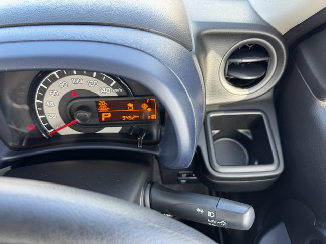 アルト L 衝突被害軽減S/シートヒーター/リヤパーキングセンサー オートライト シートヒーター スズキセーフティーサポート 衝突被害軽減システム アイドリングストップ 横滑り防止機能 衝突安全ボディ リヤパーキングセンサー(40枚目)