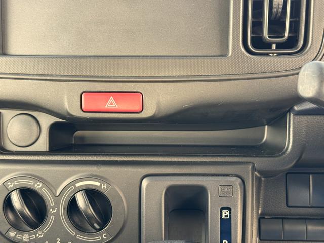 アルト L 衝突被害軽減S/シートヒーター/リヤパーキングセンサー オートライト シートヒーター スズキセーフティーサポート 衝突被害軽減システム アイドリングストップ 横滑り防止機能 衝突安全ボディ リヤパーキングセンサー(44枚目)