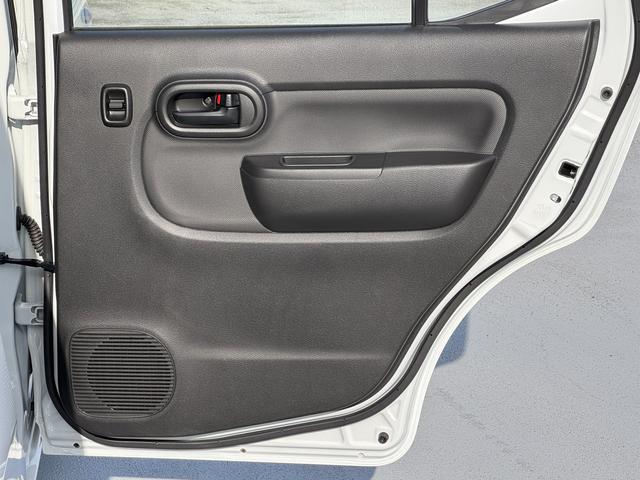 アルト L 衝突被害軽減S/シートヒーター/リヤパーキングセンサー オートライト シートヒーター スズキセーフティーサポート 衝突被害軽減システム アイドリングストップ 横滑り防止機能 衝突安全ボディ リヤパーキングセンサー(48枚目)