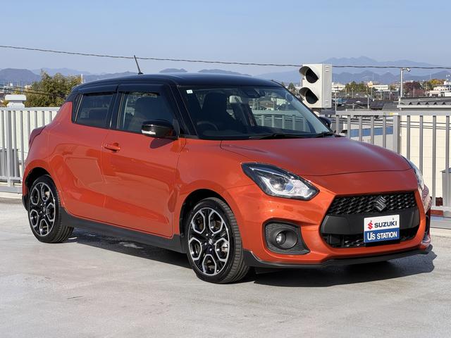 スイフトスポーツ ６ＡＴ　４型　バックアイカメラ付ナビ／ドラレコ／ＥＴＣ　ドライブレコーダー　バックカメラ　オートライト　Ｂｌｕｅｔｏｏｔｈ　純正ナビ　プッシュスタート　シートヒーター　オートエアコン　ＥＴＣ　スズキセーフティーサポート　衝突被害軽減システム　横滑り防止機能（5枚目）