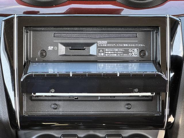 スイフトスポーツ ６ＡＴ　４型　バックアイカメラ付ナビ／ドラレコ／ＥＴＣ　ドライブレコーダー　バックカメラ　オートライト　Ｂｌｕｅｔｏｏｔｈ　純正ナビ　プッシュスタート　シートヒーター　オートエアコン　ＥＴＣ　スズキセーフティーサポート　衝突被害軽減システム　横滑り防止機能（29枚目）