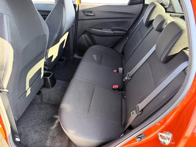 スイフトスポーツ ６ＡＴ　４型　バックアイカメラ付ナビ／ドラレコ／ＥＴＣ　ドライブレコーダー　バックカメラ　オートライト　Ｂｌｕｅｔｏｏｔｈ　純正ナビ　プッシュスタート　シートヒーター　オートエアコン　ＥＴＣ　スズキセーフティーサポート　衝突被害軽減システム　横滑り防止機能（48枚目）