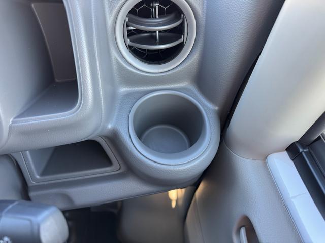 エブリイ PA 4WD 4AT 6型 スズキセーフティサポート オートライト スライドドア スズキセーフティーサポート 4WD 衝突被害軽減システム 横滑り防止機能 衝突安全ボディ エアコン パワステ(41枚目)