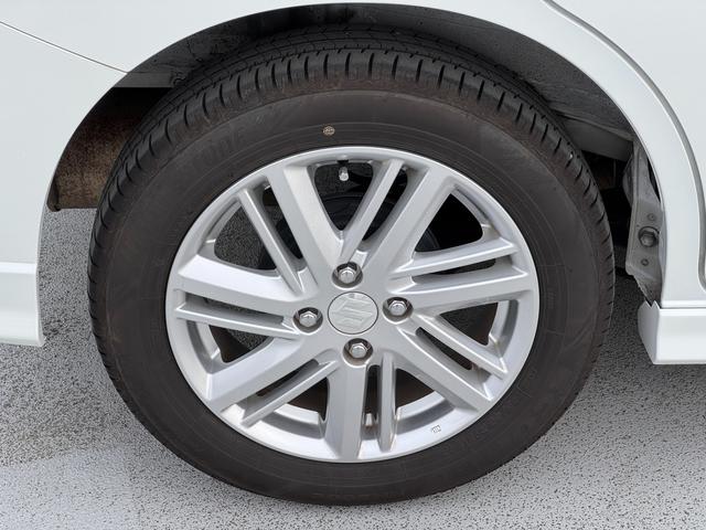 ソリオ HYBRID MX 全方位モニタ付ナビ/ETC 車検整備渡し 全方位モニター付ナビ オートライト 電動スライドドア(後席左) プッシュスタート シートヒーター オートエアコン スズキセーフティーサポート 衝突被害軽減システム アイドリングストップ 横滑り防止機能(15枚目)