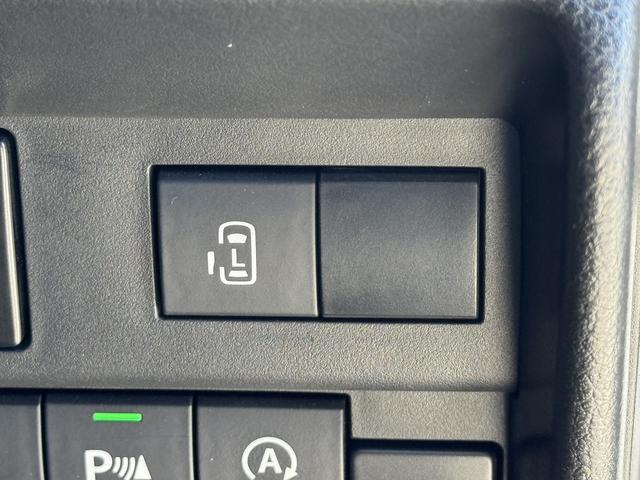 ソリオ HYBRID MX 全方位モニタ付ナビ/ETC 車検整備渡し 全方位モニター付ナビ オートライト 電動スライドドア(後席左) プッシュスタート シートヒーター オートエアコン スズキセーフティーサポート 衝突被害軽減システム アイドリングストップ 横滑り防止機能(43枚目)