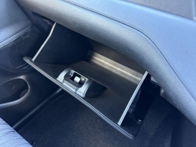 ソリオ HYBRID MX 全方位モニタ付ナビ/ETC 車検整備渡し 全方位モニター付ナビ オートライト 電動スライドドア(後席左) プッシュスタート シートヒーター オートエアコン スズキセーフティーサポート 衝突被害軽減システム アイドリングストップ 横滑り防止機能(60枚目)