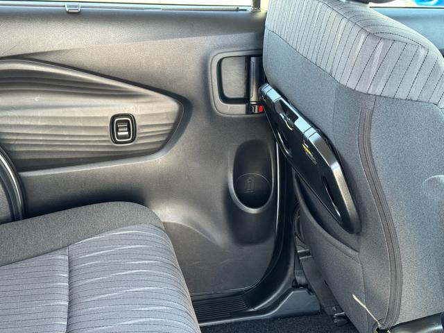 ソリオ HYBRID MX 全方位モニタ付ナビ/ETC 車検整備渡し 全方位モニター付ナビ オートライト 電動スライドドア(後席左) プッシュスタート シートヒーター オートエアコン スズキセーフティーサポート 衝突被害軽減システム アイドリングストップ 横滑り防止機能(63枚目)