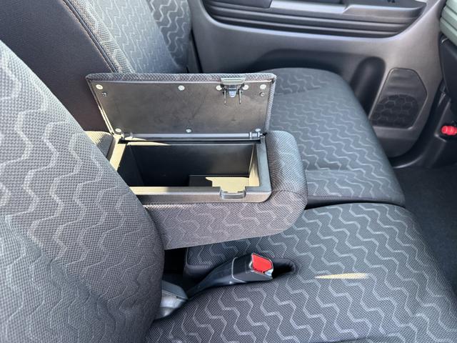 スペーシア ギア　ＨＹＢＲＩＤ　ＸＺ　全方位モニター付ナビ・スズキＣ対応　全方位モニター付メモリーナビ・スズキコネクト対応　デュアルセンサーブレーキサポートＩＩ　アダプティブクルーズコントロール　電動パーキングブレーキ　ヘッドアップディスプレイ　前後パーキングセンサー（64枚目）