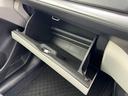 車検証入れなどが収納できるグローブボックス♪