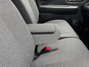 ロングドライブのときなどにうれしい前席センターアームレスト☆