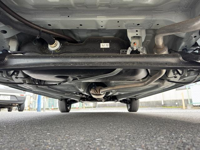 ハスラー タフワイルドターボ　３型　スズキセーフティーサポート　オートライト　プッシュスタート　シートヒーター　オートエアコン　スズキセーフティーサポート　衝突被害軽減システム　アイドリングストップ　横滑り防止機能　衝突安全ボディ　盗難防止システム（18枚目）