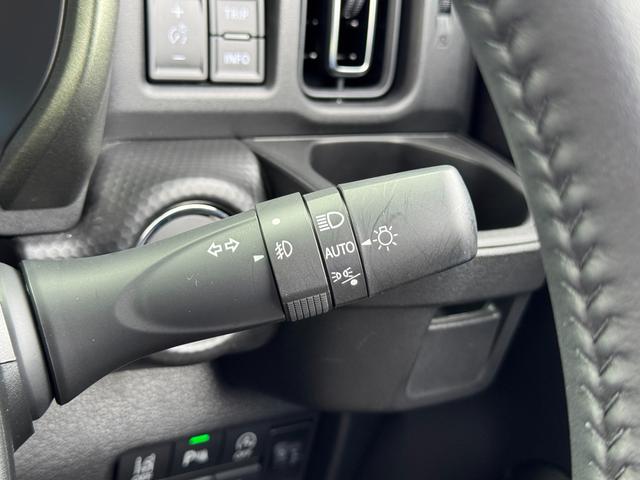 ハスラー タフワイルドターボ　３型　スズキセーフティーサポート　オートライト　プッシュスタート　シートヒーター　オートエアコン　スズキセーフティーサポート　衝突被害軽減システム　アイドリングストップ　横滑り防止機能　衝突安全ボディ　盗難防止システム（29枚目）