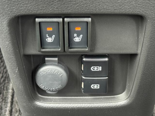 ハスラー タフワイルドターボ　３型　スズキセーフティーサポート　オートライト　プッシュスタート　シートヒーター　オートエアコン　スズキセーフティーサポート　衝突被害軽減システム　アイドリングストップ　横滑り防止機能　衝突安全ボディ　盗難防止システム（35枚目）