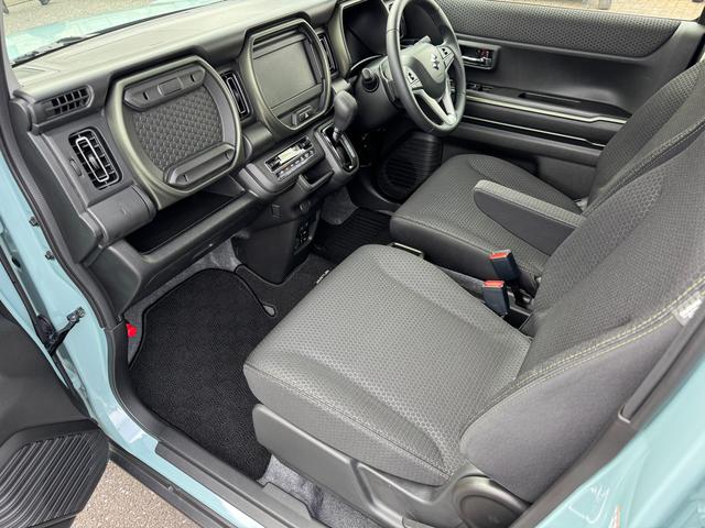 ハスラー タフワイルドターボ　３型　スズキセーフティーサポート　オートライト　プッシュスタート　シートヒーター　オートエアコン　スズキセーフティーサポート　衝突被害軽減システム　アイドリングストップ　横滑り防止機能　衝突安全ボディ　盗難防止システム（40枚目）