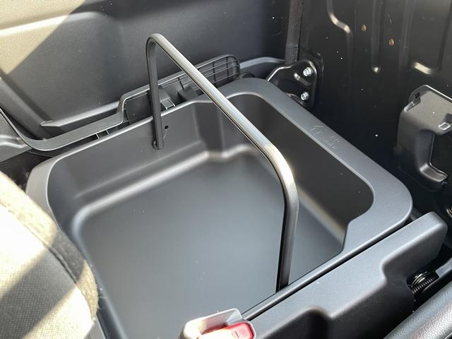 ワゴンＲ ＦＡ　５速ＭＴ車　２ＷＤ　２型　オートライト　横滑り防止機能　衝突安全ボディ（17枚目）