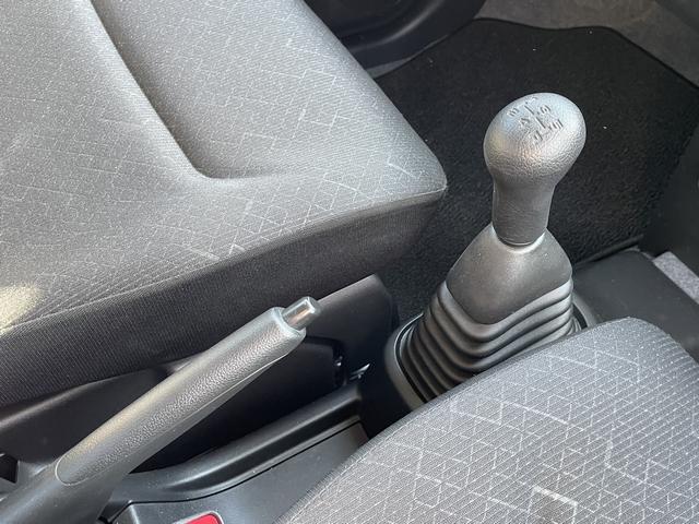 ワゴンＲ ＦＡ　５速ＭＴ車　２ＷＤ　２型　オートライト　横滑り防止機能　衝突安全ボディ（18枚目）