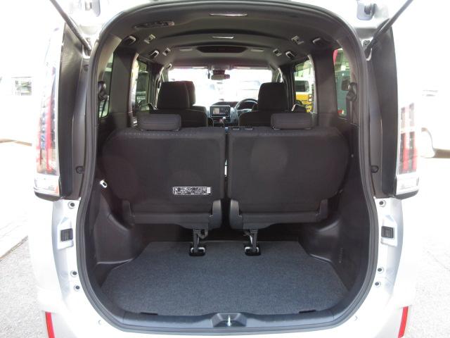 ノア G 7人乗り ドライブレコーダー バックカメラ付メモリーナビ ドライブレコーダー バックカメラ オートライト Bluetooth スライドドア 純正ナビ プッシュスタート シートヒーター オートエアコン ETC 衝突被害軽減システム アイドリングストップ(34枚目)