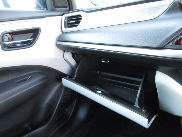 スイフト HYBRID MZ コネクト対応全方位カメラ付9インチナビ オートライト Bluetooth 純正ナビ プッシュスタート シートヒーター オートエアコン スズキセーフティーサポート 4WD 衝突被害軽減システム アイドリングストップ 横滑り防止機能(23枚目)