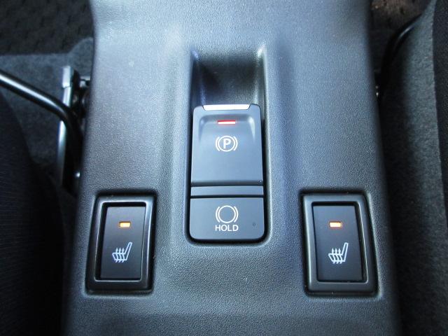 スイフト HYBRID MZ コネクト対応全方位カメラ付9インチナビ オートライト Bluetooth 純正ナビ プッシュスタート シートヒーター オートエアコン スズキセーフティーサポート 4WD 衝突被害軽減システム アイドリングストップ 横滑り防止機能(24枚目)