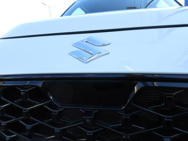 スイフト HYBRID MZ コネクト対応全方位カメラ付9インチナビ オートライト Bluetooth 純正ナビ プッシュスタート シートヒーター オートエアコン スズキセーフティーサポート 4WD 衝突被害軽減システム アイドリングストップ 横滑り防止機能(45枚目)