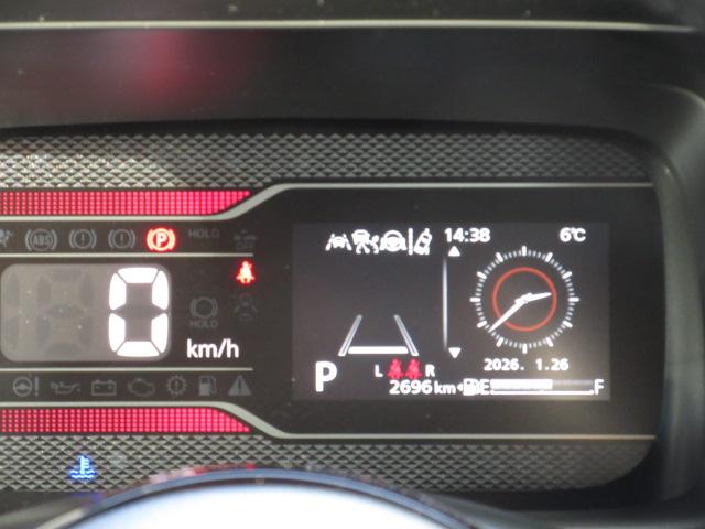 スペーシアカスタム カスタム　ＨＹＢＲＩＤ　ＸＳ　コネクト対応全方位カメラ付ナビ　オートライト　Ｂｌｕｅｔｏｏｔｈ　スライドドア　純正ナビ　プッシュスタート　シートヒーター　オートエアコン　スズキセーフティーサポート　衝突被害軽減システム　アイドリングストップ　横滑り防止機能（14枚目）