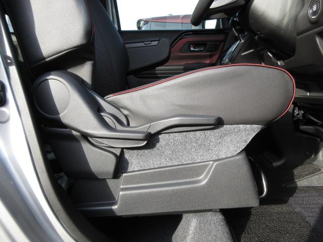 スペーシアカスタム カスタム　ＨＹＢＲＩＤ　ＸＳ　コネクト対応全方位カメラ付ナビ　オートライト　Ｂｌｕｅｔｏｏｔｈ　スライドドア　純正ナビ　プッシュスタート　シートヒーター　オートエアコン　スズキセーフティーサポート　衝突被害軽減システム　アイドリングストップ　横滑り防止機能（37枚目）