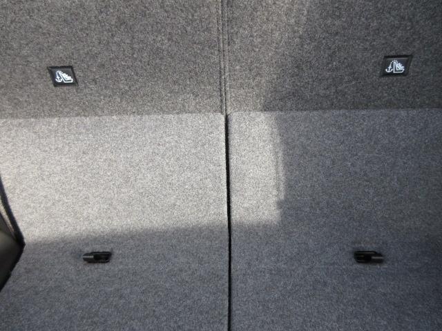 スペーシアカスタム カスタム　ＨＹＢＲＩＤ　ＸＳ　コネクト対応全方位カメラ付ナビ　オートライト　Ｂｌｕｅｔｏｏｔｈ　スライドドア　純正ナビ　プッシュスタート　シートヒーター　オートエアコン　スズキセーフティーサポート　衝突被害軽減システム　アイドリングストップ　横滑り防止機能（44枚目）