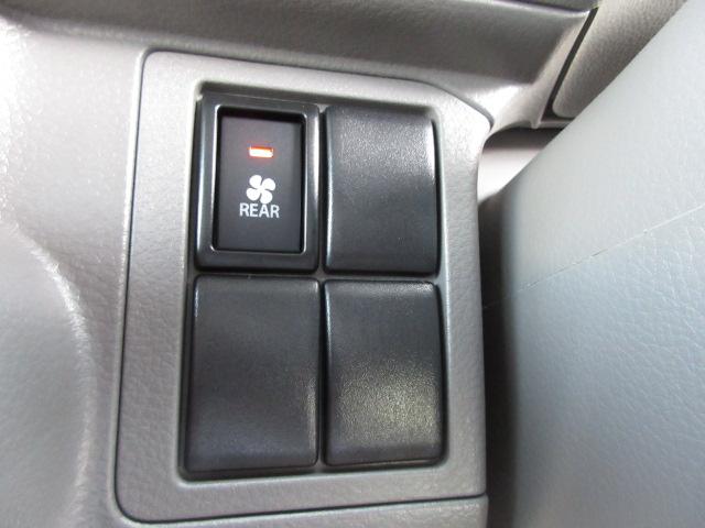 ＮＶ１００クリッパーバン ＧＸターボ　フルタイム４ＷＤ　ハイルーフ　オートライト　スライドドア　４ＷＤ　衝突被害軽減システム　横滑り防止機能　衝突安全ボディ（21枚目）