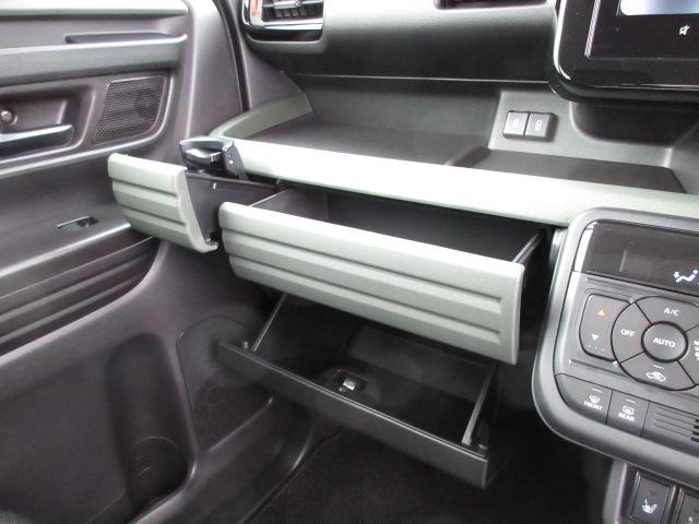 スペーシア ギア HYBRID XZターボ コネクト対応全方位M付ナビ オートライト Bluetooth スライドドア 純正ナビ プッシュスタート シートヒーター オートエアコン スズキセーフティーサポート 衝突被害軽減システム アイドリングストップ 横滑り防止機能(25枚目)