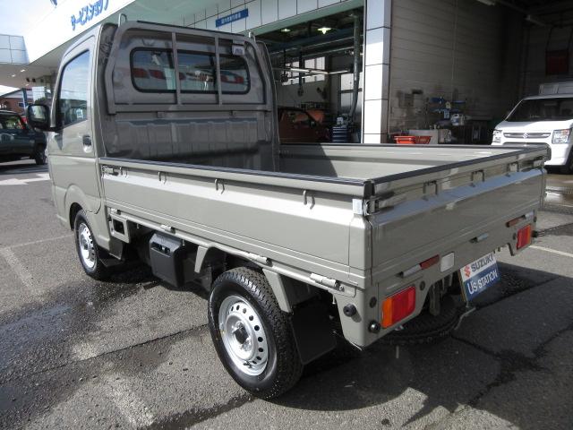 キャリイトラック ＫＣエアコン・パワステ農繁　４ＷＤ　４ＡＴ　ＤＣＢＳ　７型　オートライト　スズキセーフティーサポート　衝突被害軽減システム　アイドリングストップ　横滑り防止機能　衝突安全ボディ（6枚目）
