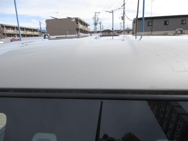 キャリイトラック ＫＣエアコン・パワステ農繁　４ＷＤ　４ＡＴ　ＤＣＢＳ　７型　オートライト　スズキセーフティーサポート　衝突被害軽減システム　アイドリングストップ　横滑り防止機能　衝突安全ボディ（12枚目）