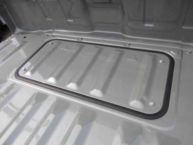 キャリイトラック ＫＣエアコン・パワステ農繁　４ＷＤ　４ＡＴ　ＤＣＢＳ　７型　オートライト　スズキセーフティーサポート　衝突被害軽減システム　アイドリングストップ　横滑り防止機能　衝突安全ボディ（27枚目）