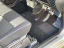 カスタムＺ　ＨＹＢＲＩＤ　ＺＴ　コネクト対応ＤＡ　４型　オートライト　Ｂｌｕｅｔｏｏｔｈ　プッシュスタート　シートヒーター　オートエアコン　スズキセーフティーサポート　衝突被害軽減システム　アイドリングストップ　横滑り防止機能　盗難防止システム（22枚目）