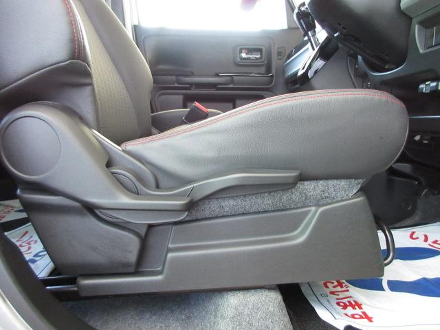 スペーシアカスタム カスタム　ＨＹＢＲＩＤ　ＸＳターボ　前後ドラレコ連動ナビ２型　ドライブレコーダー　バックカメラ　オートライト　Ｂｌｕｅｔｏｏｔｈ　スライドドア　純正ナビ　プッシュスタート　シートヒーター　オートエアコン　ＥＴＣ　スズキセーフティーサポート　衝突被害軽減システム（33枚目）