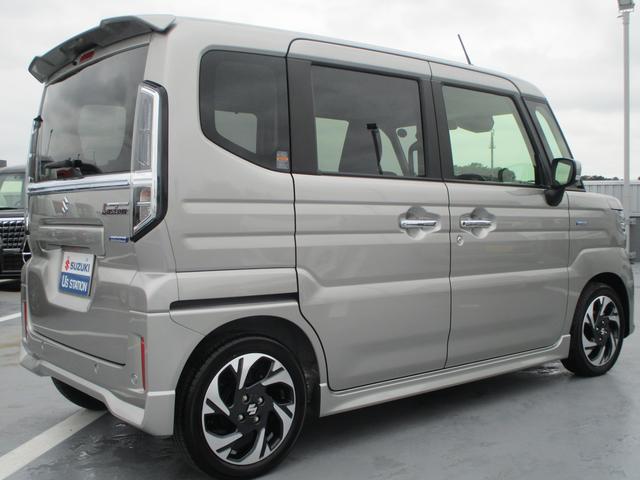 スペーシアカスタム カスタム　ＨＹＢＲＩＤ　ＸＳターボ　オートライト　スライドドア　プッシュスタート　シートヒーター　オートエアコン　スズキセーフティーサポート　衝突被害軽減システム　アイドリングストップ　衝突安全ボディ　盗難防止システム（8枚目）