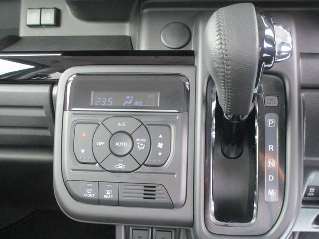 スペーシアカスタム カスタム　ＨＹＢＲＩＤ　ＸＳターボ　オートライト　スライドドア　プッシュスタート　シートヒーター　オートエアコン　スズキセーフティーサポート　衝突被害軽減システム　アイドリングストップ　衝突安全ボディ　盗難防止システム（11枚目）