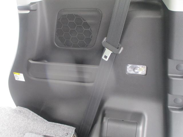 スペーシアカスタム カスタム　ＨＹＢＲＩＤ　ＸＳターボ　オートライト　スライドドア　プッシュスタート　シートヒーター　オートエアコン　スズキセーフティーサポート　衝突被害軽減システム　アイドリングストップ　衝突安全ボディ　盗難防止システム（33枚目）