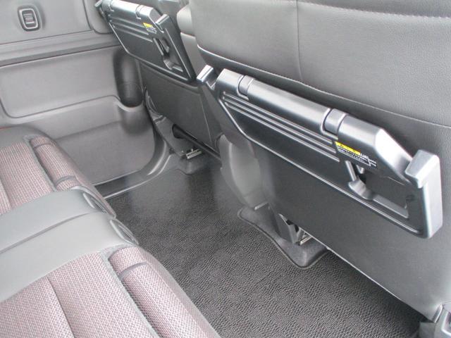 スペーシアカスタム カスタム　ＨＹＢＲＩＤ　ＸＳターボ　オートライト　スライドドア　プッシュスタート　シートヒーター　オートエアコン　スズキセーフティーサポート　衝突被害軽減システム　アイドリングストップ　衝突安全ボディ　盗難防止システム（34枚目）