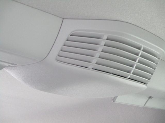 スペーシアカスタム カスタム　ＨＹＢＲＩＤ　ＸＳターボ　オートライト　スライドドア　プッシュスタート　シートヒーター　オートエアコン　スズキセーフティーサポート　衝突被害軽減システム　アイドリングストップ　衝突安全ボディ　盗難防止システム（52枚目）