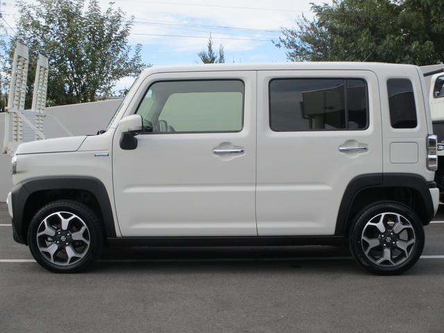 ハスラー ＨＹＢＲＩＤ　Ｘターボ　デュアルカメラブレーキサポート　バックカメラ　オートライト　純正ナビ　プッシュスタート　シートヒーター　オートエアコン　スズキセーフティーサポート　衝突被害軽減システム　アイドリングストップ　衝突安全ボディ　盗難防止システム（5枚目）