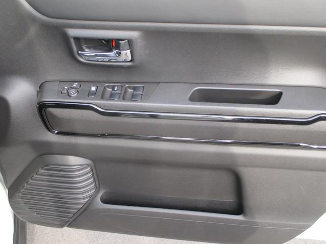 ハスラー ＨＹＢＲＩＤ　Ｘターボ　デュアルカメラブレーキサポート　バックカメラ　オートライト　純正ナビ　プッシュスタート　シートヒーター　オートエアコン　スズキセーフティーサポート　衝突被害軽減システム　アイドリングストップ　衝突安全ボディ　盗難防止システム（29枚目）