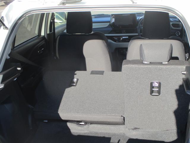 スイフト ＸＧ　デュアルセンサーブレーキサポート２　オートライト　プッシュスタート　シートヒーター　オートエアコン　スズキセーフティーサポート　衝突被害軽減システム　アイドリングストップ　衝突安全ボディ　盗難防止システム（31枚目）