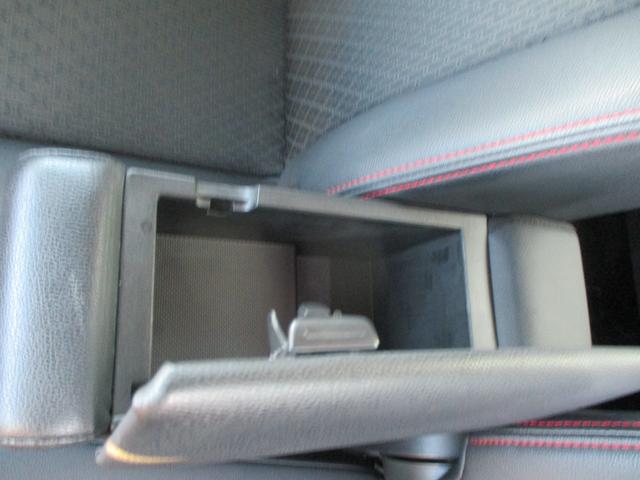 スペーシアカスタム カスタム HYBRID XS ナビゲーション付 バックカメラ オートライト スライドドア プッシュスタート 純正ナビ シートヒーター オートエアコン スズキセーフティーサポート 衝突被害軽減システム アイドリングストップ 衝突安全ボディ(38枚目)