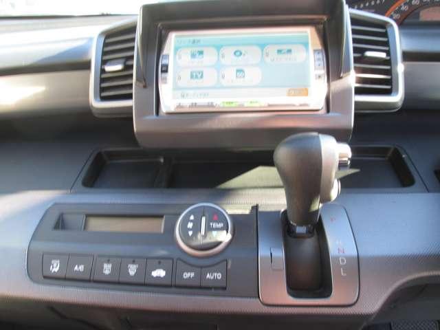 フリード Ｇ　ジャストセレクション　ナビＴＶ　Ｂカメラ　片側電動ドア　点検記録簿付（10枚目）